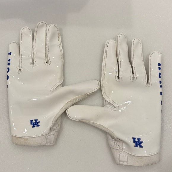 Size L Kentucky Gloves